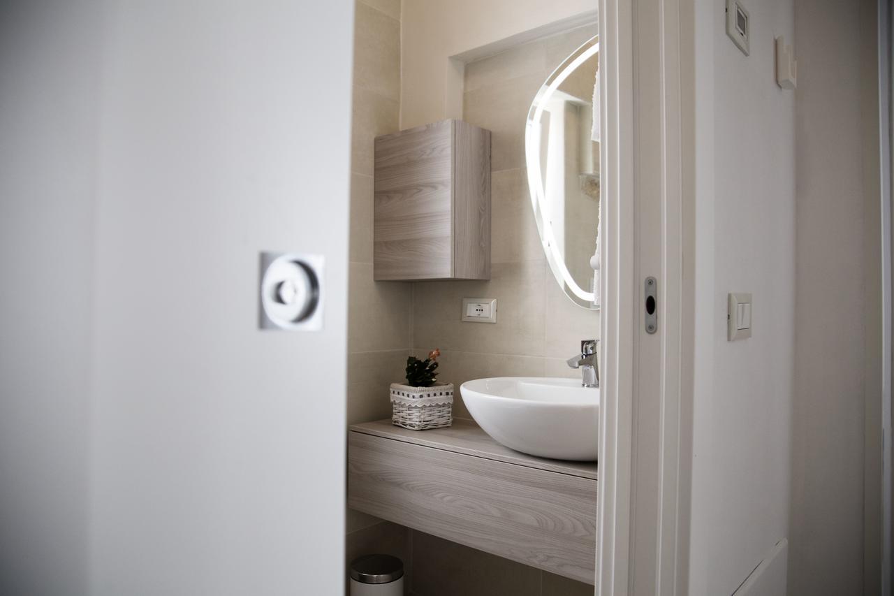 פולינאנו א מארה Tre Archi Apartment & Relais מראה חיצוני תמונה