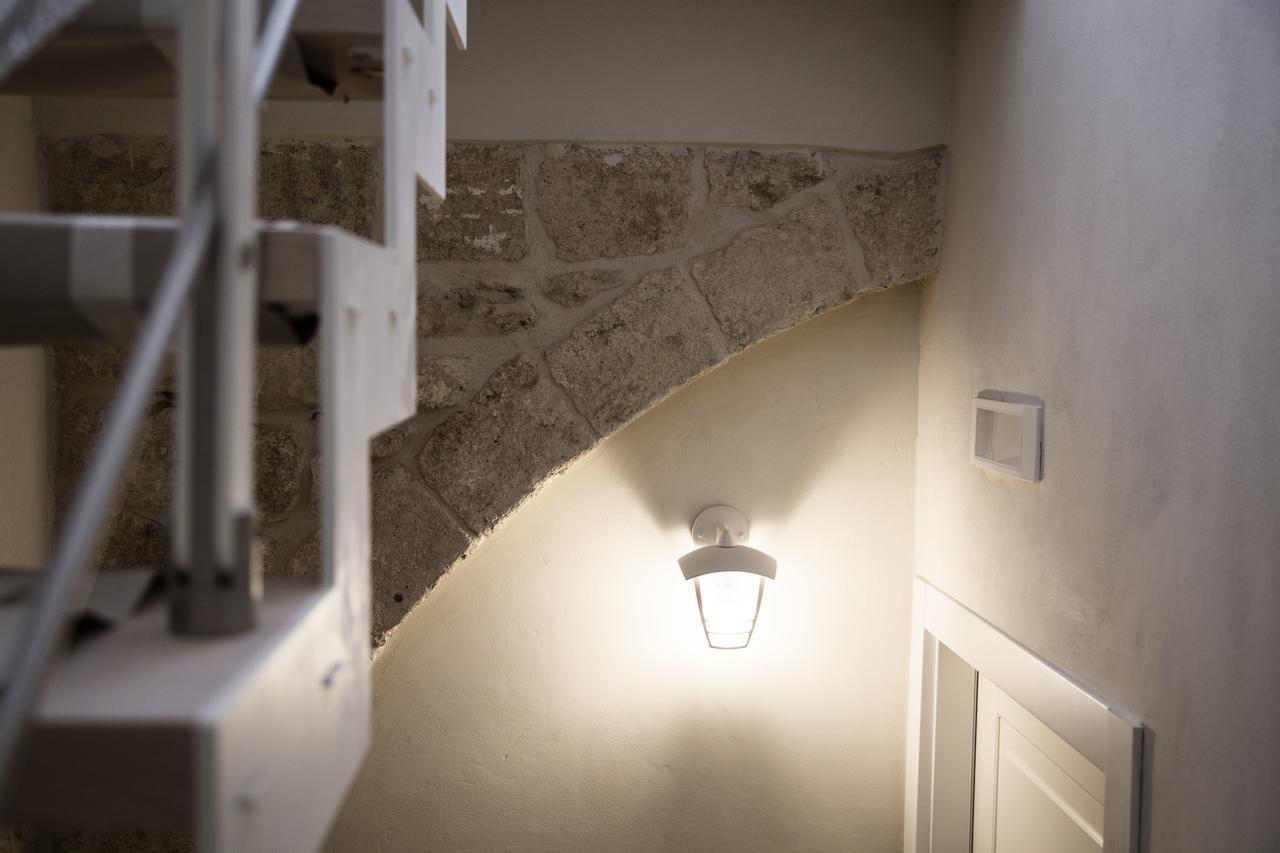 פולינאנו א מארה Tre Archi Apartment & Relais מראה חיצוני תמונה